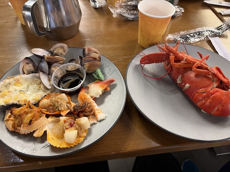 Royal Buffet & Grill food