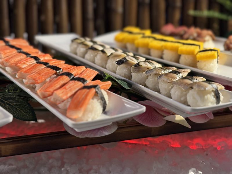 Royal Buffet & Grill food
