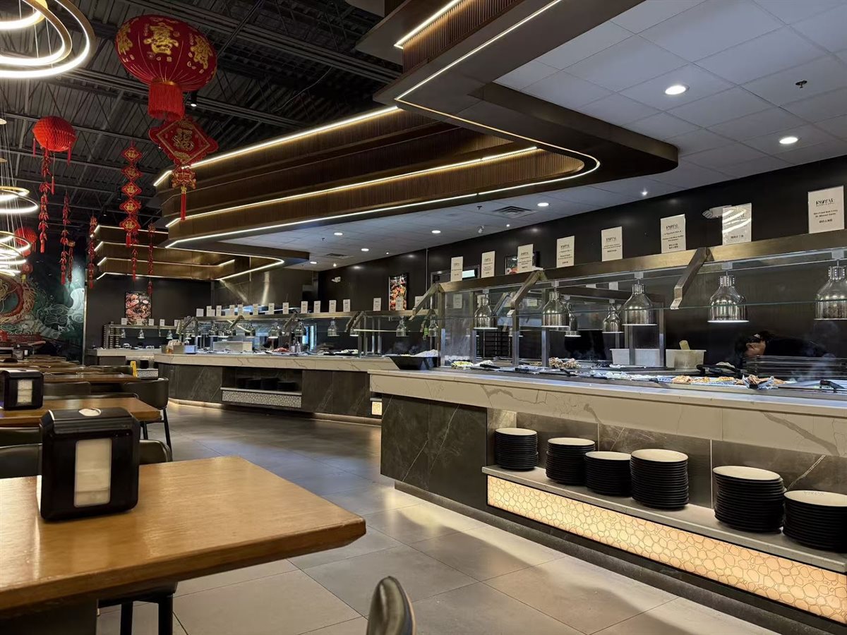 Royal Buffet & Grill